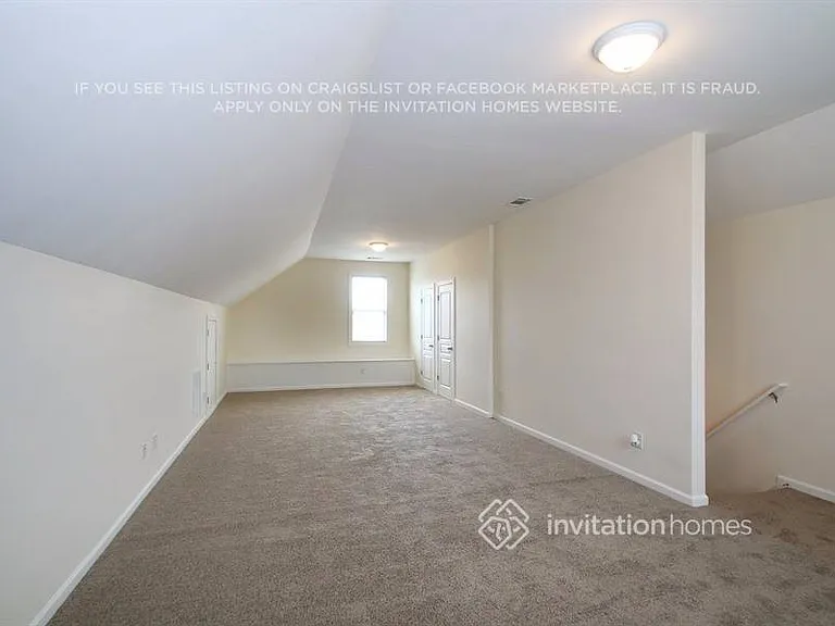 35 Baron Ct — Photo 10