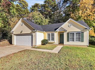 9817 Northwoods Forest Dr, Charlotte, NC 28214