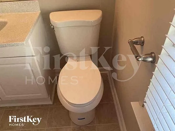 109 W Bank Dr — Photo 11