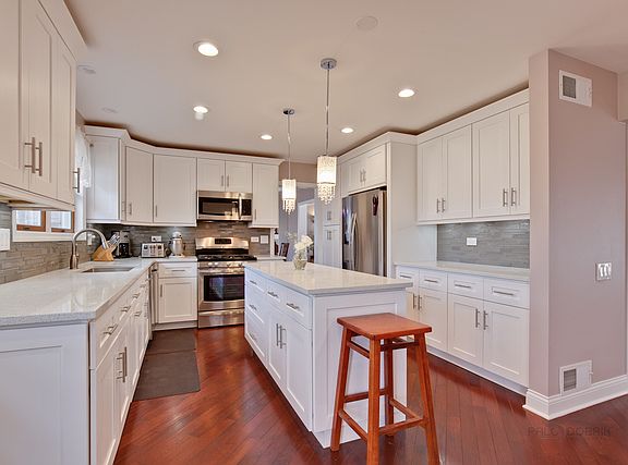 4th image of 4180 Pamella Ln