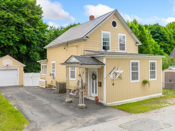 30 Lemaire Avenue, Lewiston, ME 04240