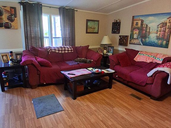 2nd image of 223 Armstrong Dr