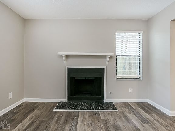 5th image of 6209 Creekford Dr