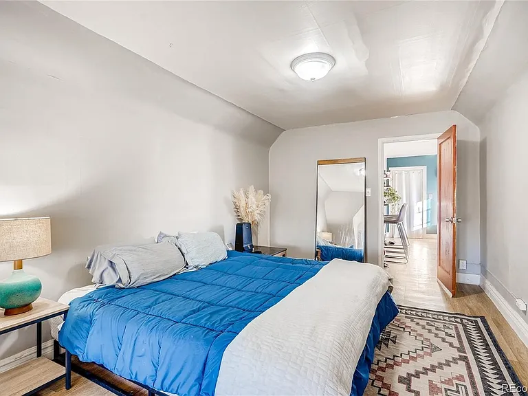 550 S Lincoln St #3 — Photo 6