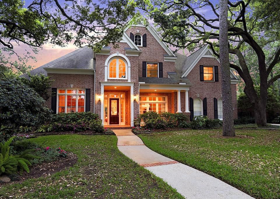 Look no further for the complete package of LOCATION, CONDITION, FLOOR PLAN, SCHOOLS (Frostwood/Memo
