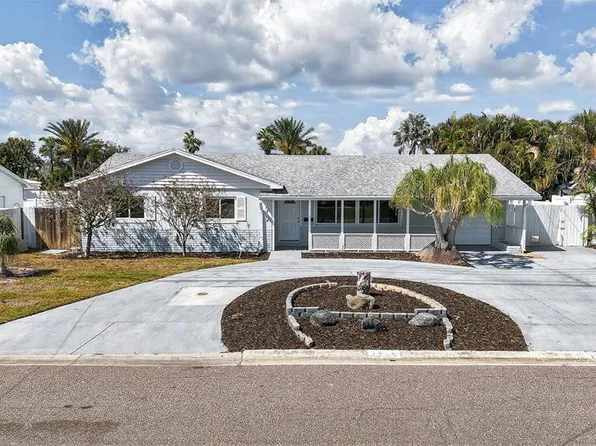 7919 Causeway Blvd S, Saint Petersburg, FL 33707