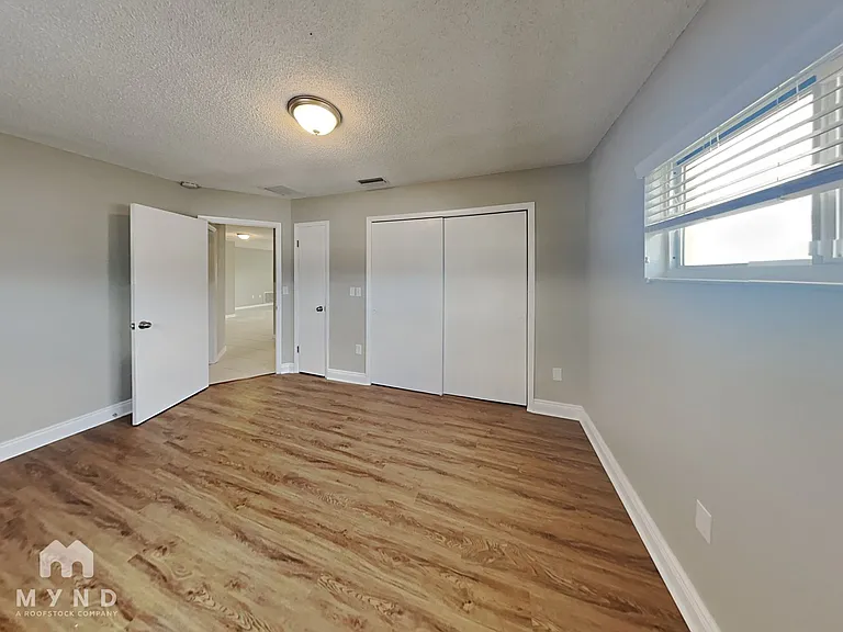 6339 Langston Ave — Photo 20