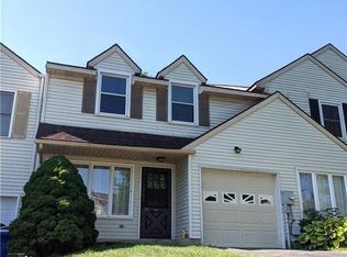 1694 Best Pl, Bethlehem, PA 18017
