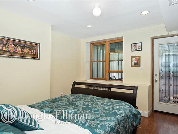 2nd image of 212 W 132nd St #1