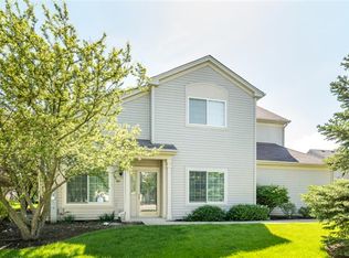 261 Nicole Dr UNIT A, South Elgin, IL 60177