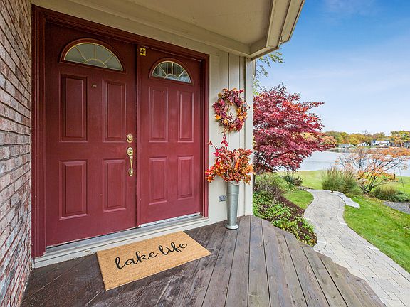 2nd image of 860 Wolverine Dr