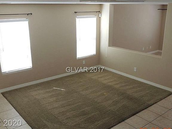 4th image of 5000 Whistling Acres Ave
