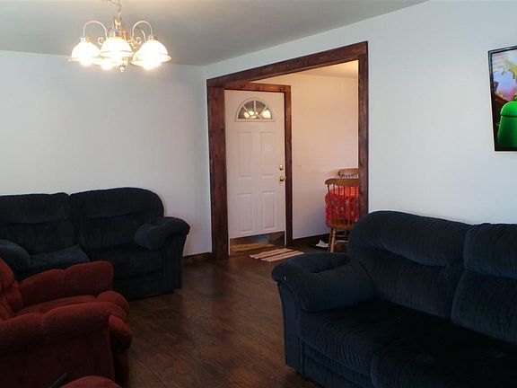 5th image of 2235 Tennessee Dr