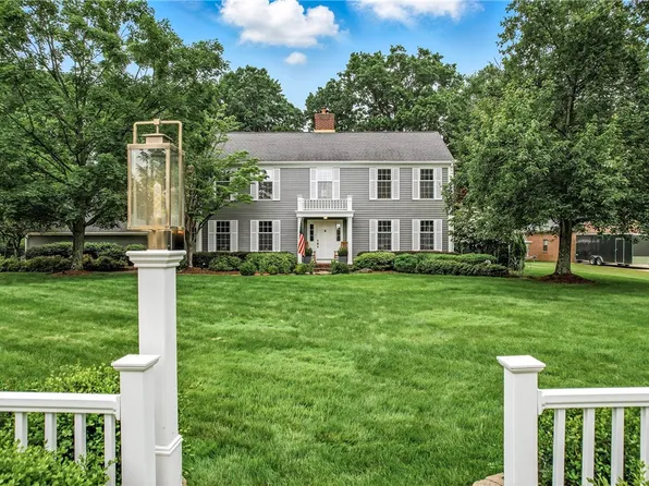 805 Westminster Rd, Hermitage, PA 16148