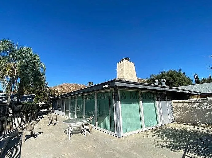 2891 Canyon Crest Dr #62 — Photo 15