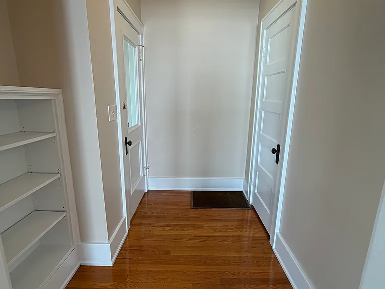 204 Wilson St #204 — Photo 5
