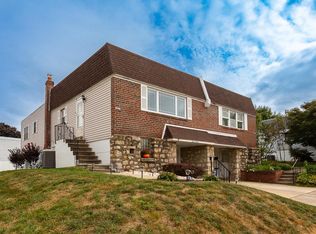 403 Densmore Rd, Philadelphia, PA 19116
