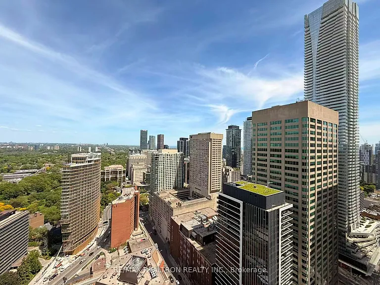 1 Yorkville Ave #3408 — Photo 18