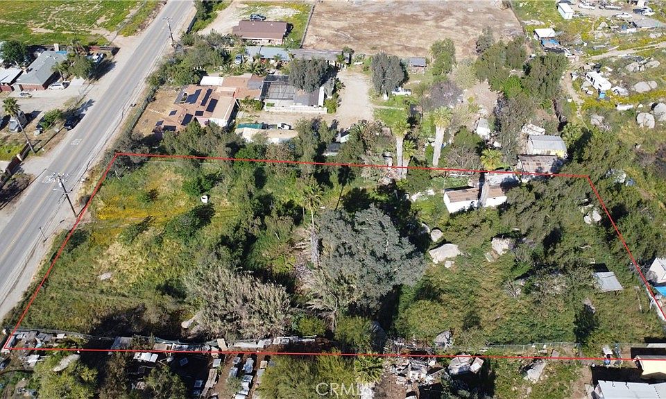 1st image of 22260 San Jacinto Ave