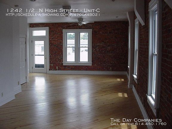 2nd image of 1242 1/2 N High St APT C