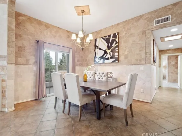 12067 Guerin St Unit 305, Studio City, CA 91604