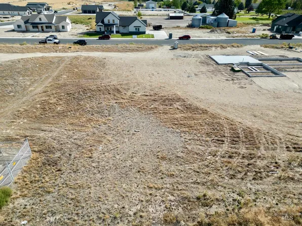 948 E Coventry Ln, Burley, ID 83318