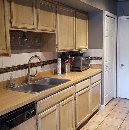 3rd image of 13 Firebush Ln