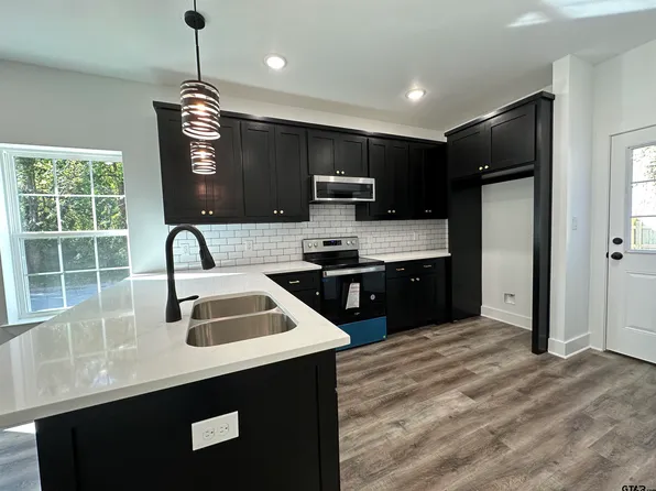 101 W Ross St, Sulphur Springs, TX 75482