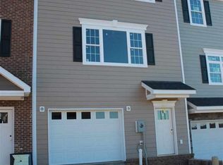 565 Spring Oaks Dr, Rockingham, VA 22801