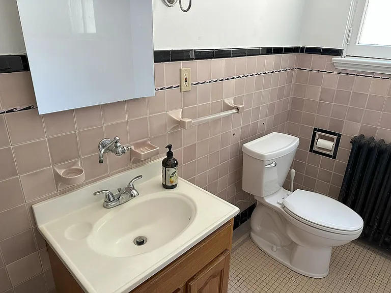 1328-1330 Martha Washington Dr — Photo 12