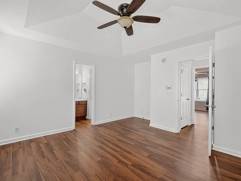407 Arapaho Dr — Photo 25