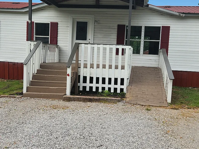 150 Lone Star Ln — Photo 22