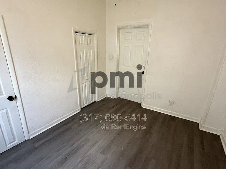 1308 W 4th St — Photo 19