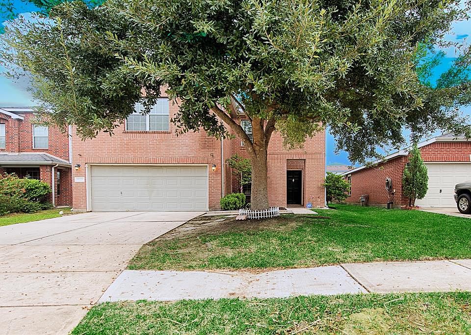 1st image of 8139 Sanders Glen Ln