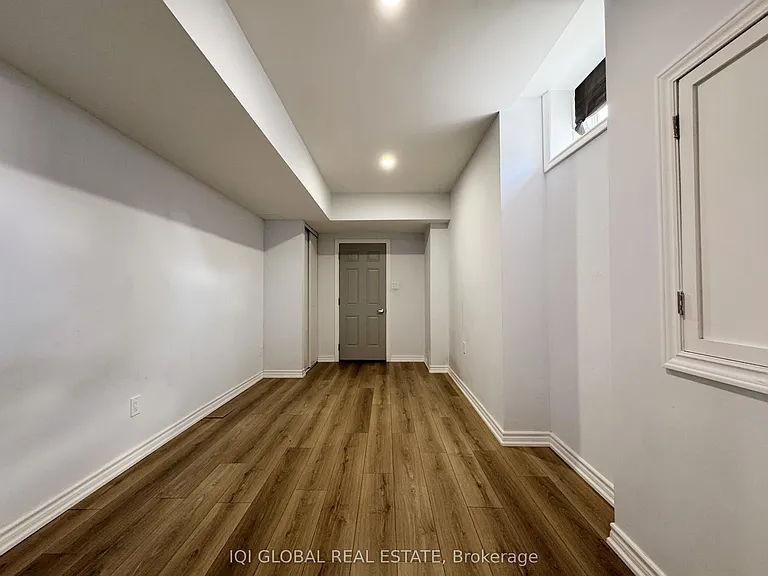 82 Madoc Pl #BASEMENT — Photo 19
