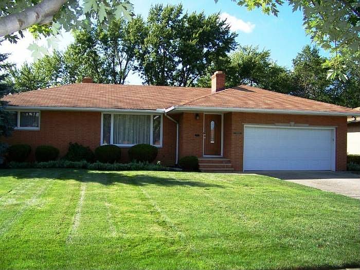 1st image of 16018 Ramona Dr