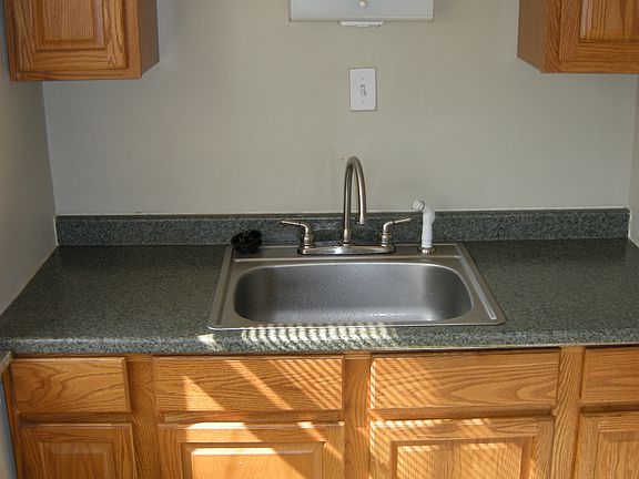 Kitchen sink