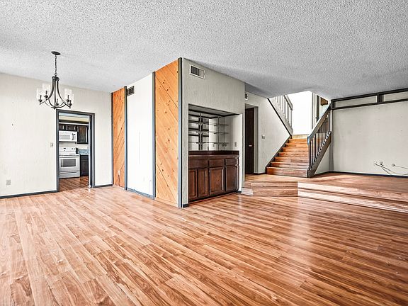 2nd image of 5856 Mira Serena Dr