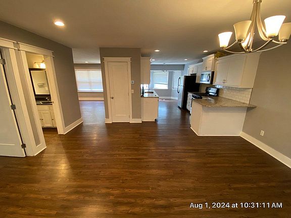 Dining room open into the kitchen