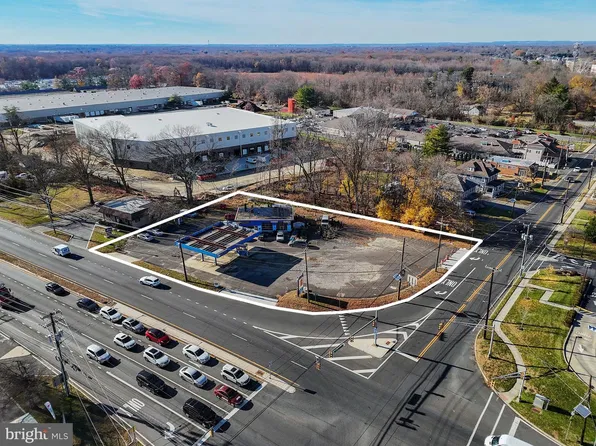 1118 Us Highway 130, Trenton, NJ 08691