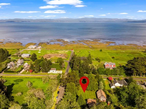 3404 Oysterville Road, Oysterville, WA 98641
