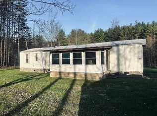 412 New Beaver Creek Rd, Markleysburg, PA 15459
