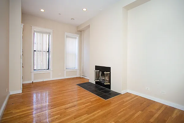 Rented by Harlem Lofts | media 11