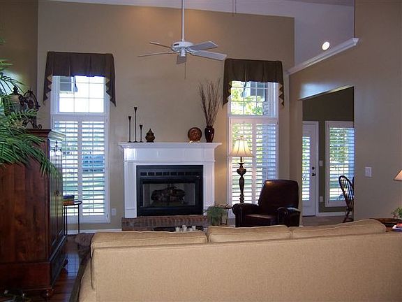 16 ft ceiling, gas long fireplace