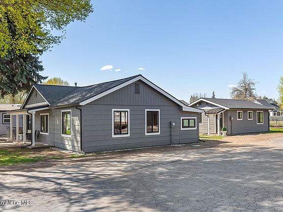 5th image of 1431 E Miles Ave #A