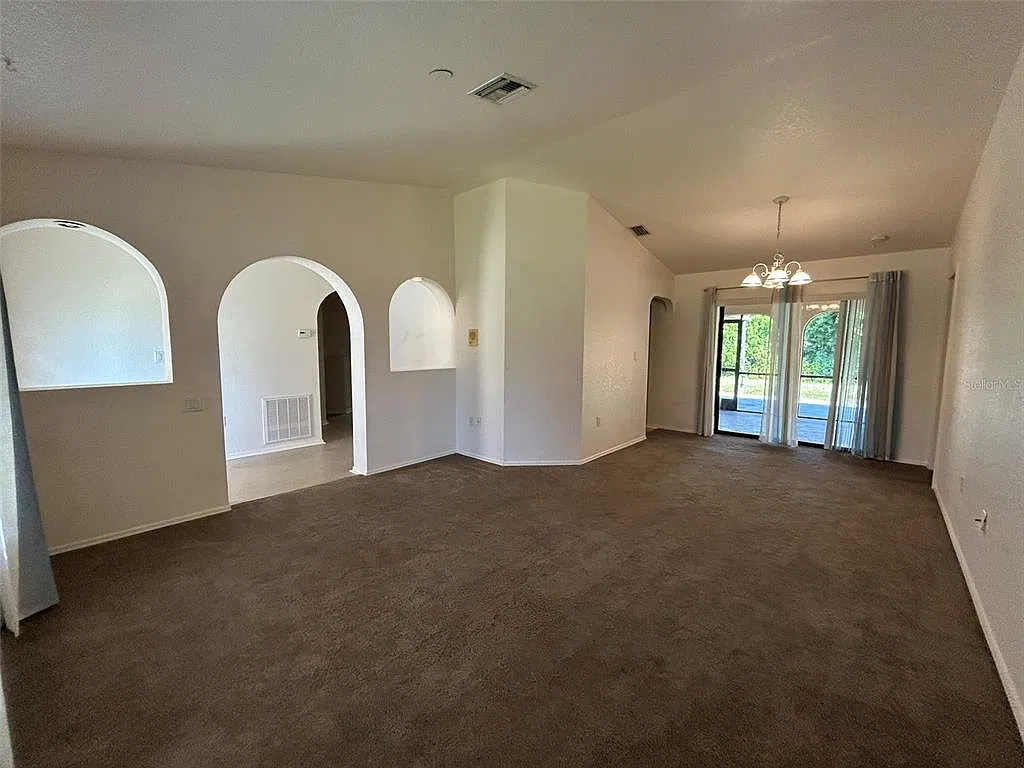 3 bed, 2.0 bath, 1735 sqft, $1,750 — Photo 3