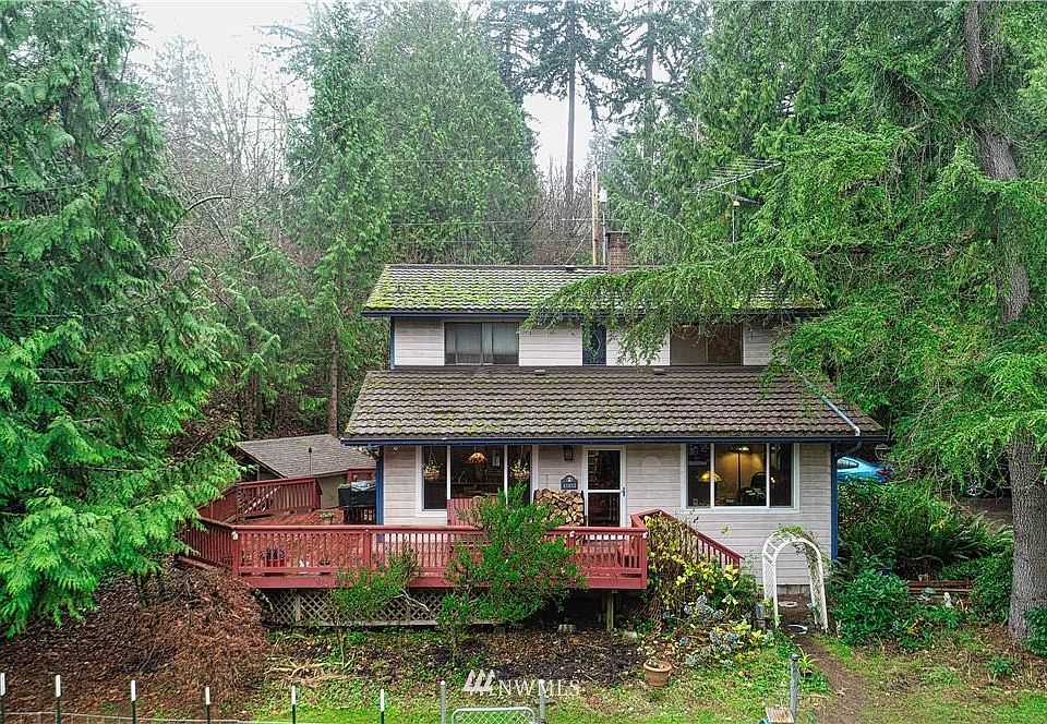 1st image of 11913 11th Ave NE
