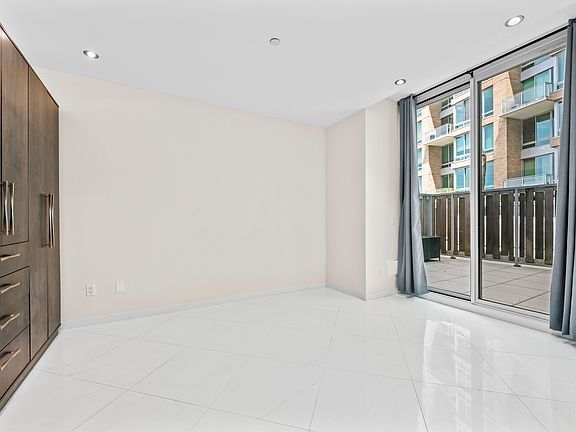 5th image of 4630 Center Blvd APT 210