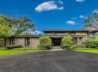 265 Sunset Dr, Northfield, IL