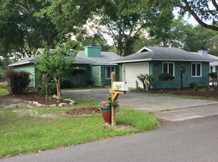 697 Fairway Dr E, Sunset Beach, NC 28468